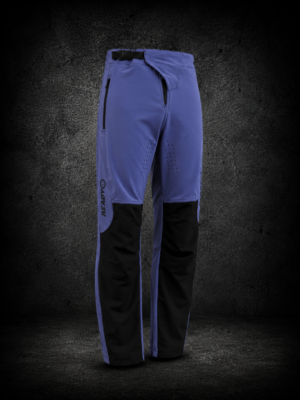 b5a2adc5-8f98-4dc8-a048-c63df47fec89 Pantalon Ready blue old